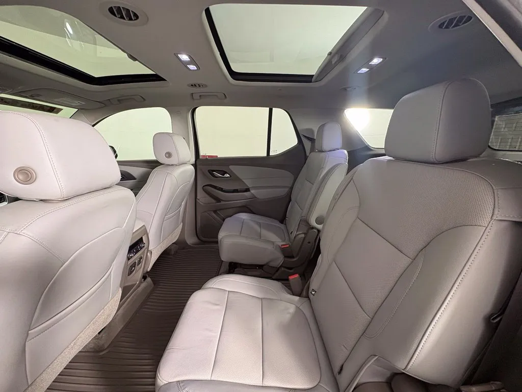 Chevrolet Traverse photo 44