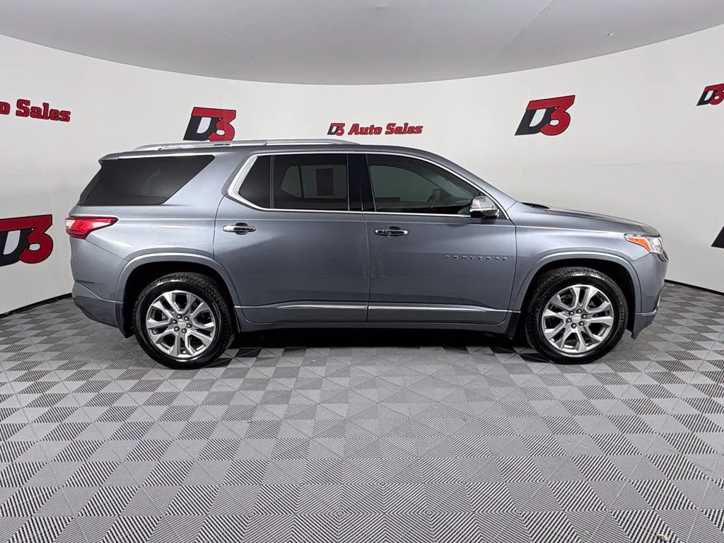 Chevrolet Traverse photo 7