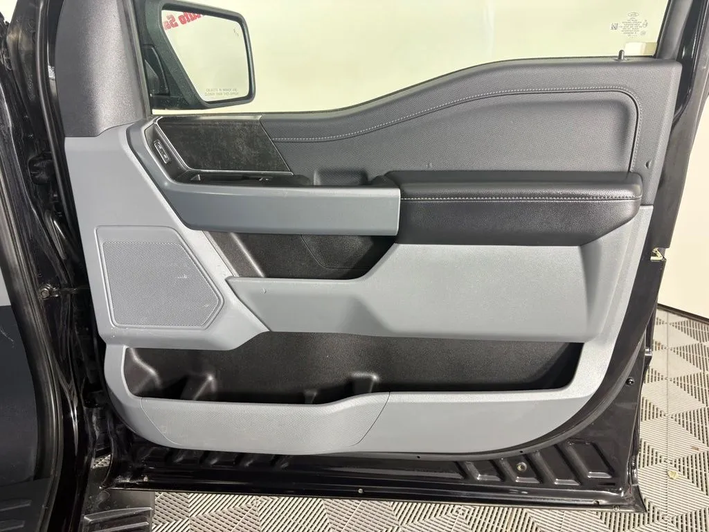 Ford F-150 photo 37