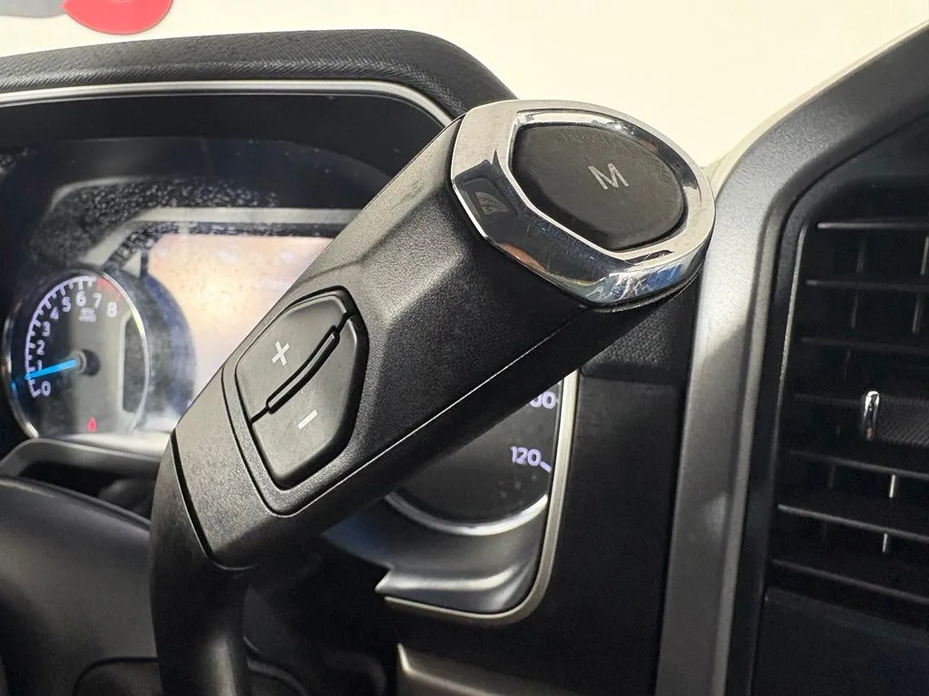 Ford F-150 photo 21