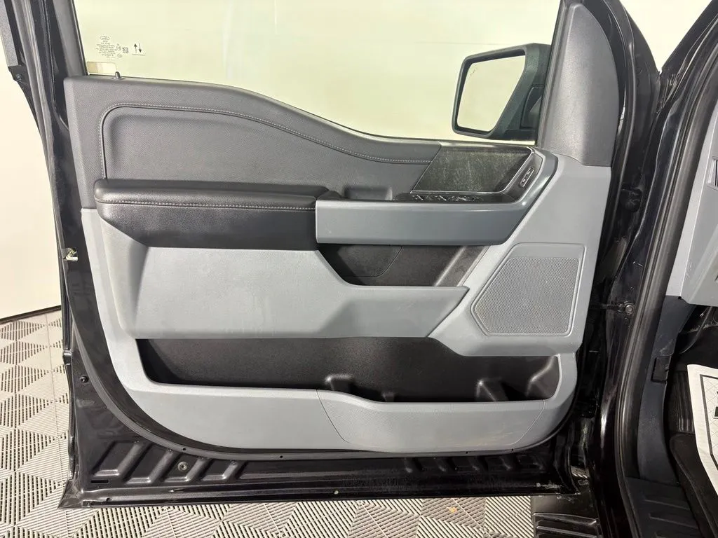 Ford F-150 photo 13