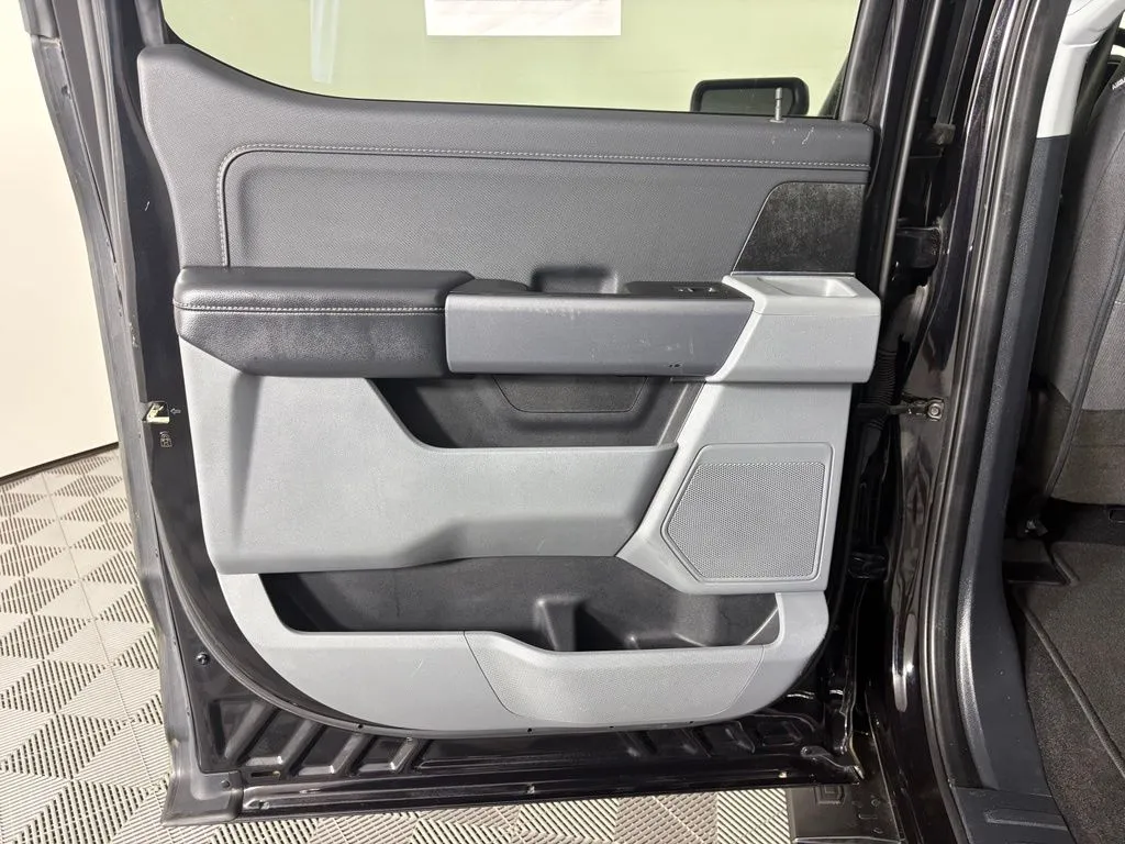 Ford F-150 photo 43