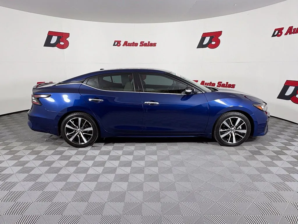 Nissan Maxima photo 7