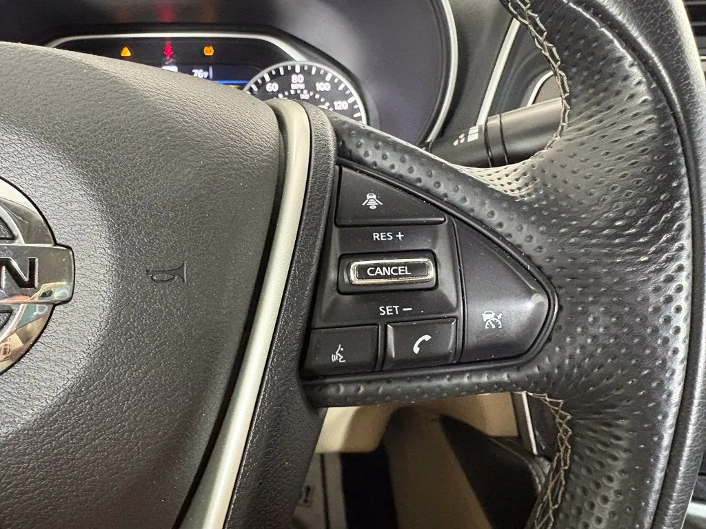 Nissan Maxima photo 18