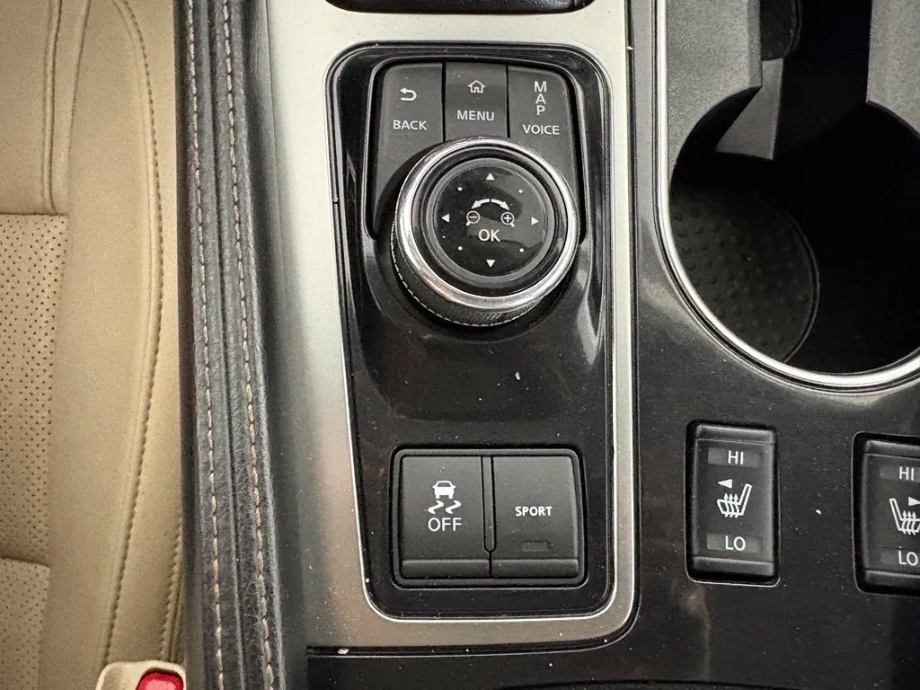 Nissan Maxima photo 25