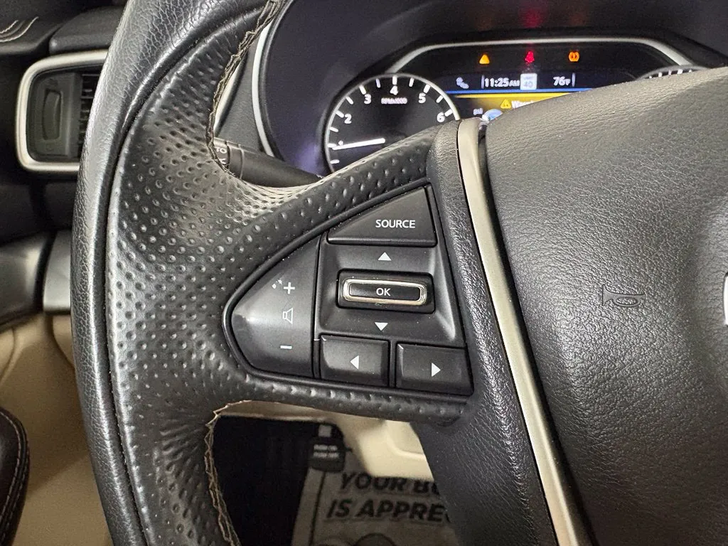 Nissan Maxima photo 17
