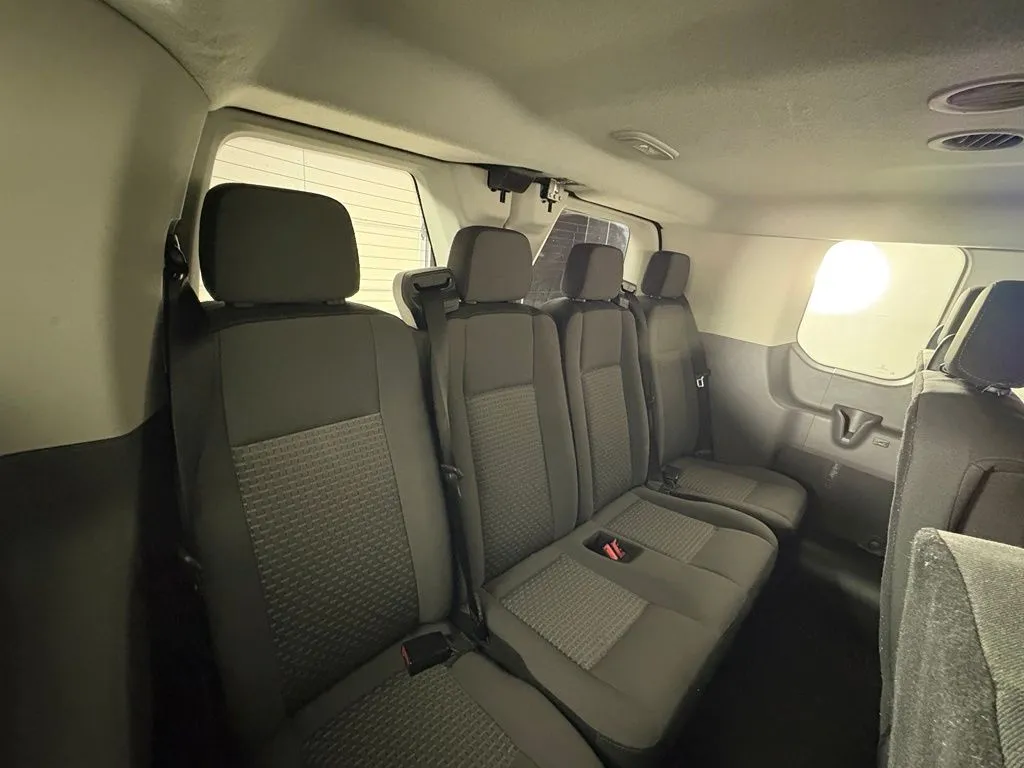 Ford Transit-350 photo 41