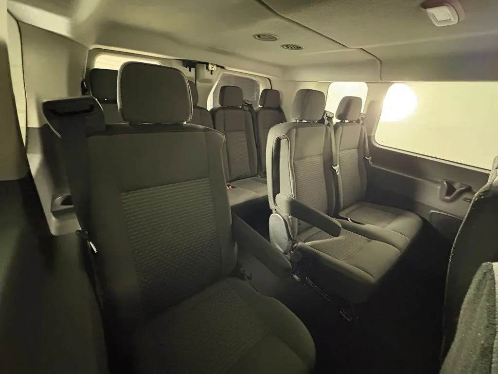Ford Transit-350 photo 40