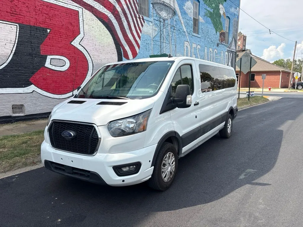 Ford Transit-350 photo 45