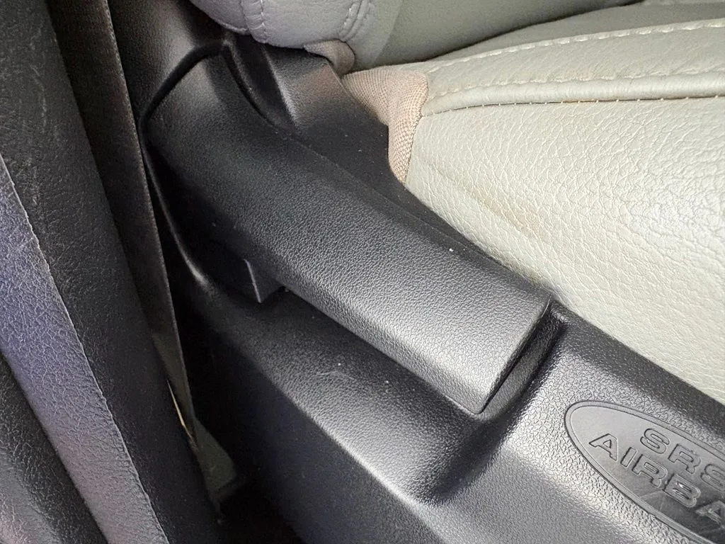 Toyota Tundra photo 32