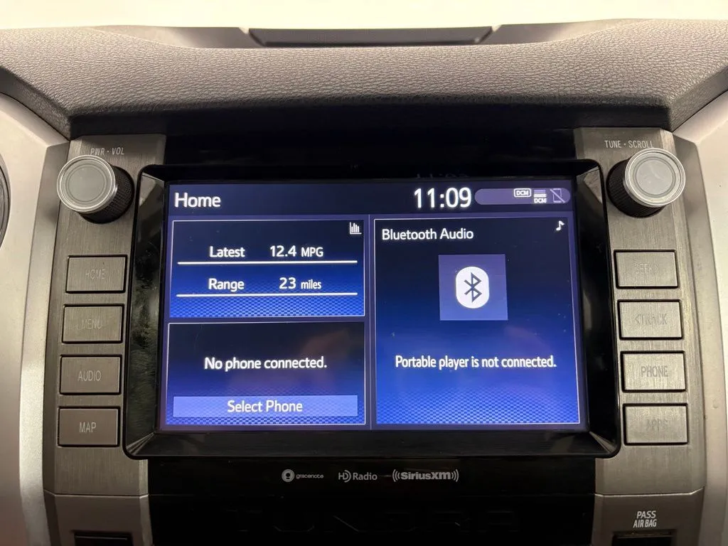 Toyota Tundra photo 22