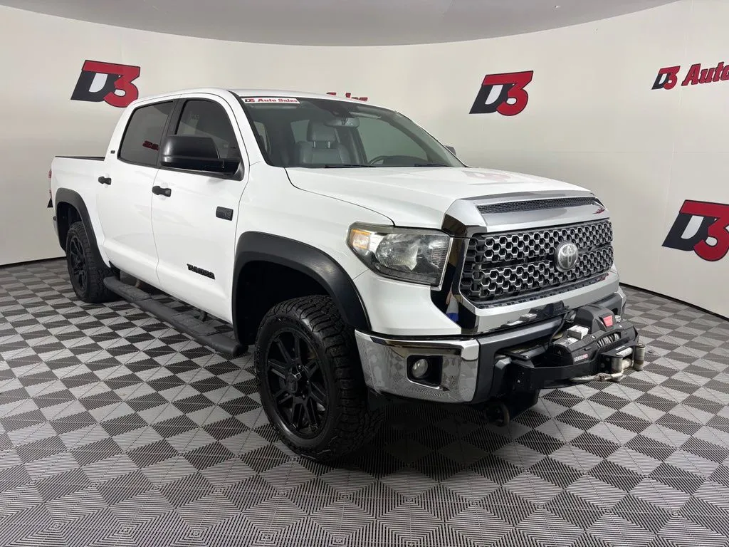 Toyota Tundra photo 8
