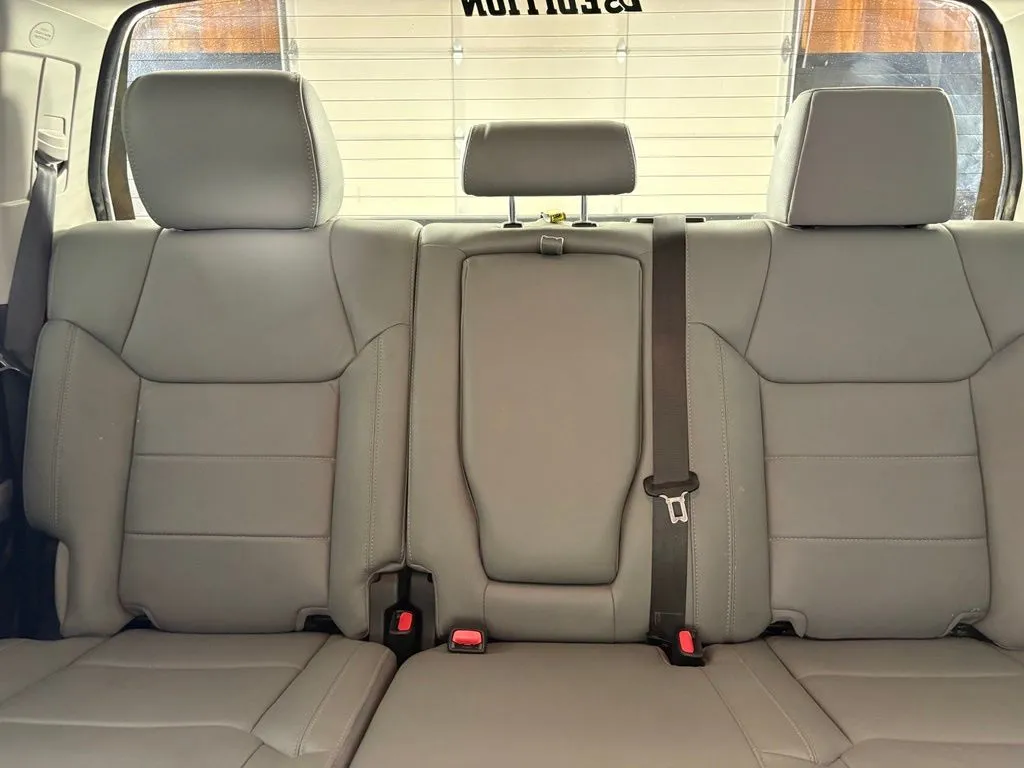 Toyota Tundra photo 36