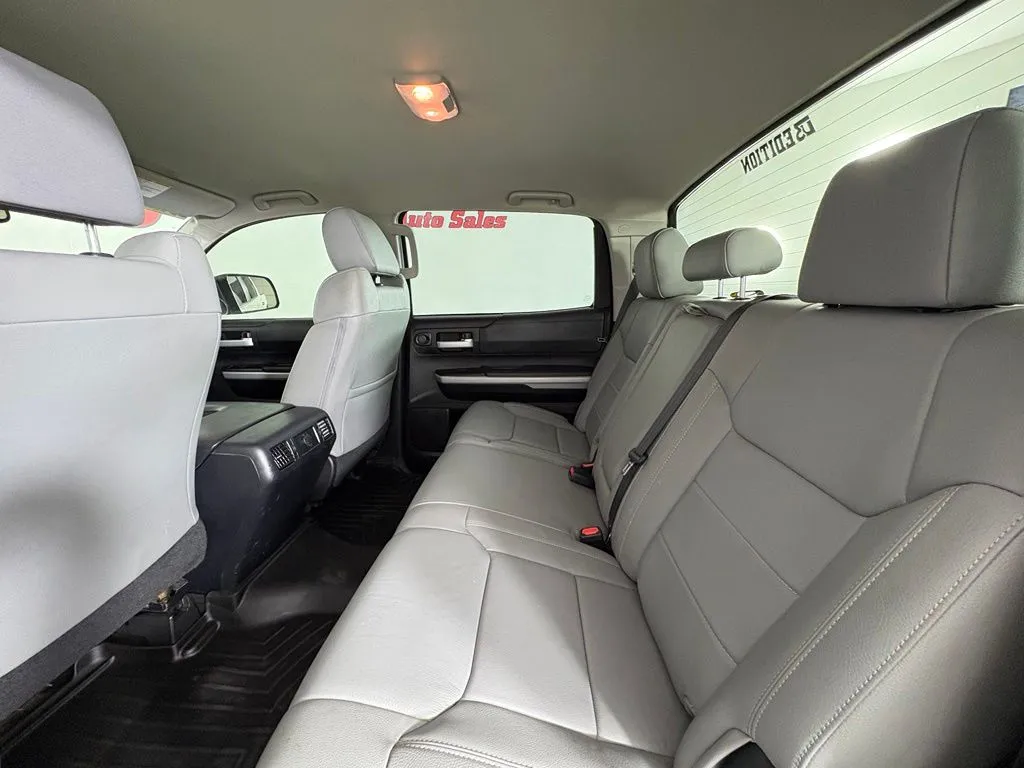 Toyota Tundra photo 37