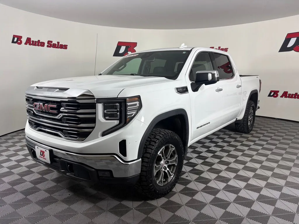Used 2026 GMC Sierra 1500 SLT with VIN 1GTUUDED0TZ135651 for sale in Little Rock