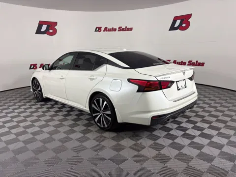 More photos of 2020 Nissan Altima 2.5 SR at D3 Auto Sales - Des Arc, AR, AR