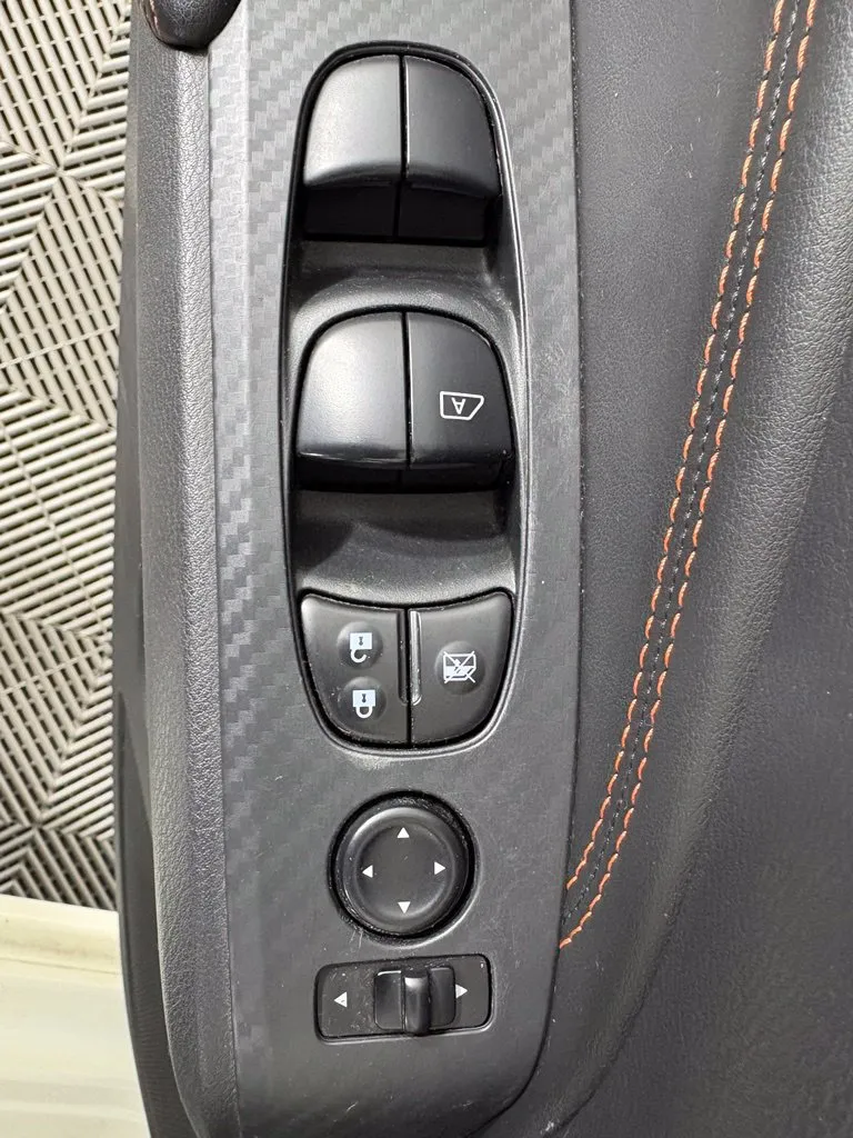 Nissan Altima photo 13