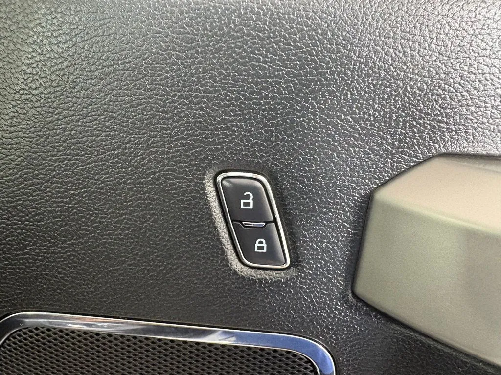 Ford F-150 photo 43
