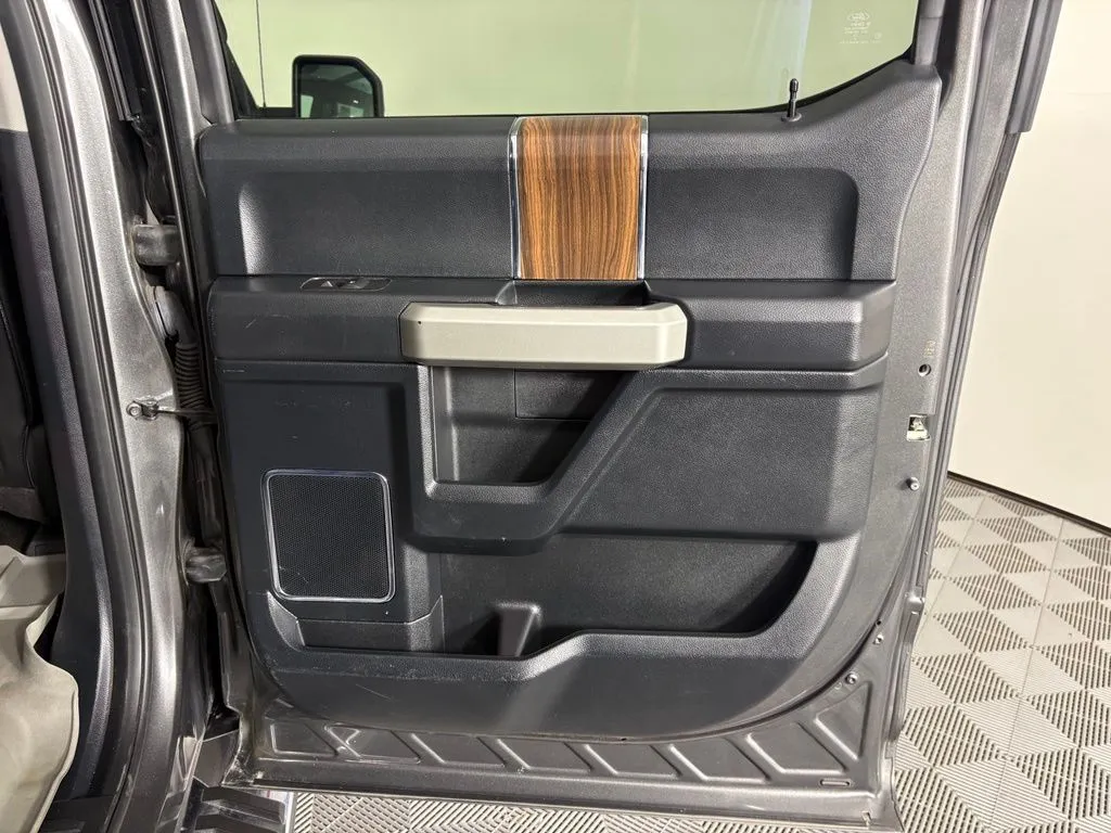 Ford F-150 photo 50