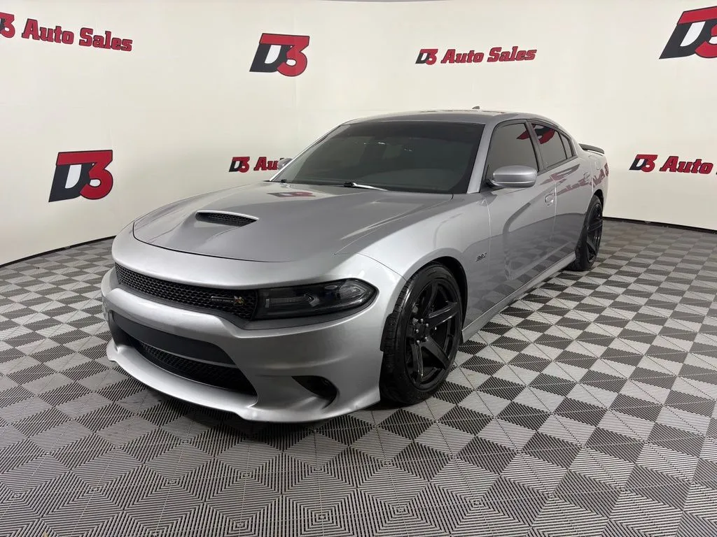 Dodge Charger photo 2