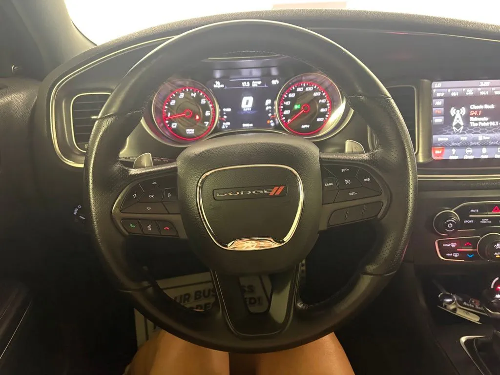 Dodge Charger photo 17