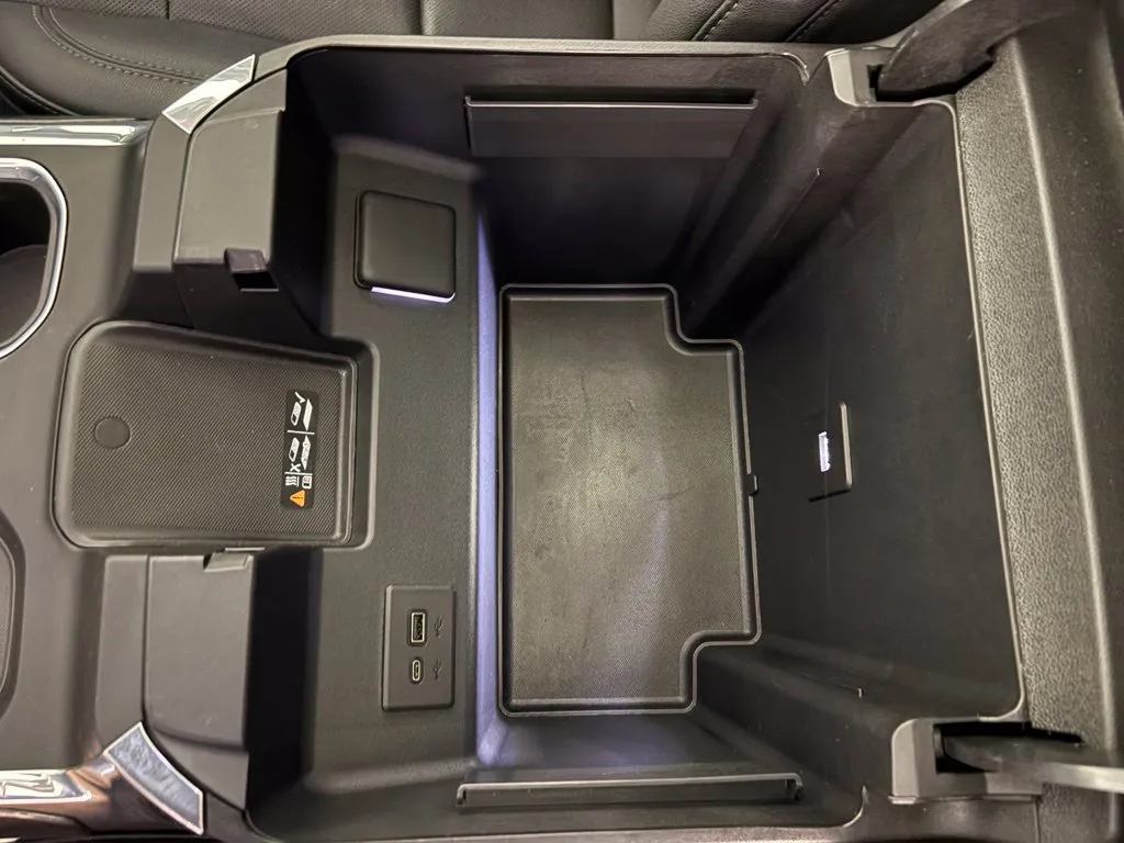 Chevrolet Silverado photo 33