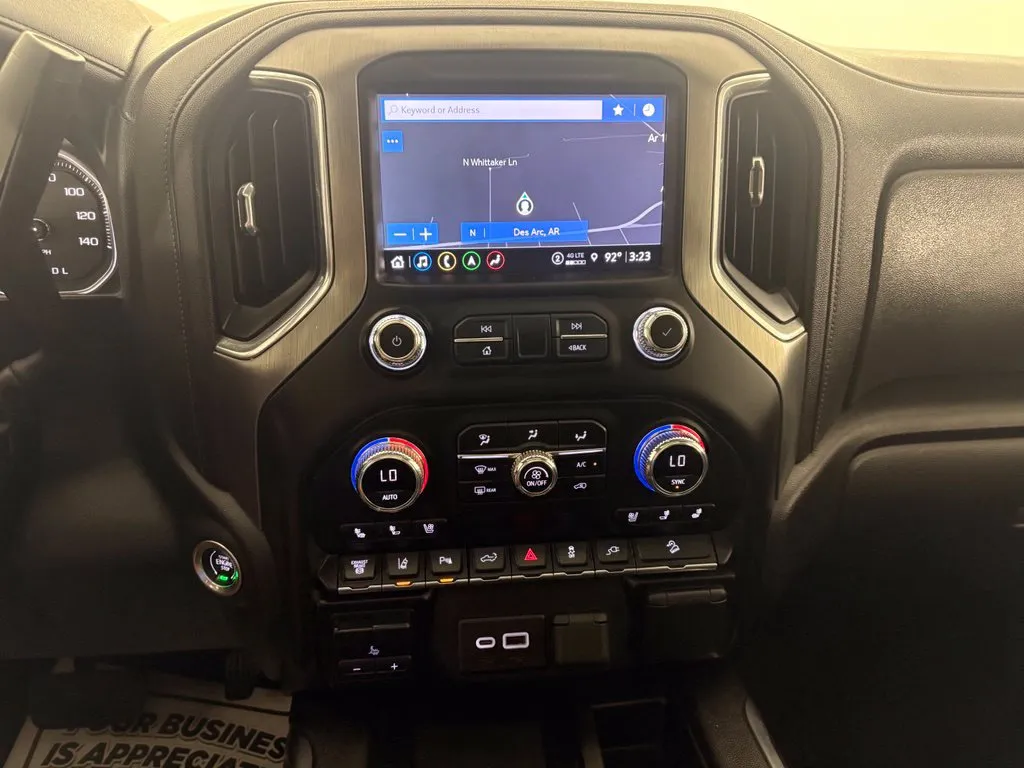 GMC Sierra photo 26