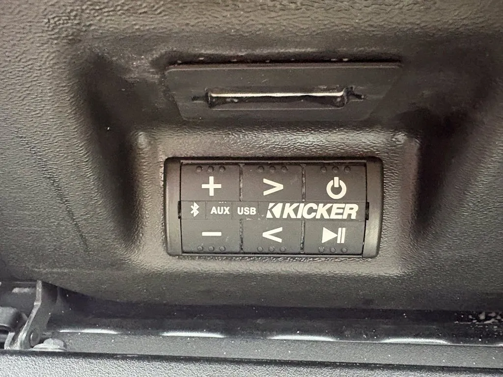 GMC Sierra photo 53