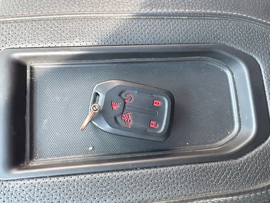 GMC Sierra photo 55