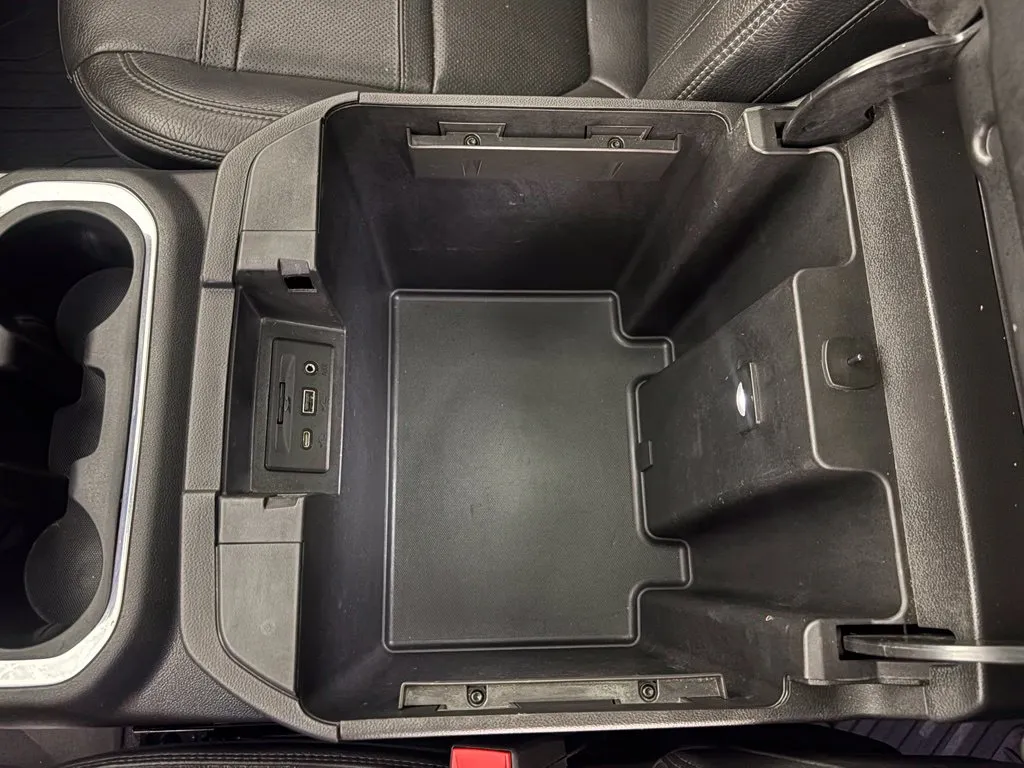 GMC Sierra photo 35