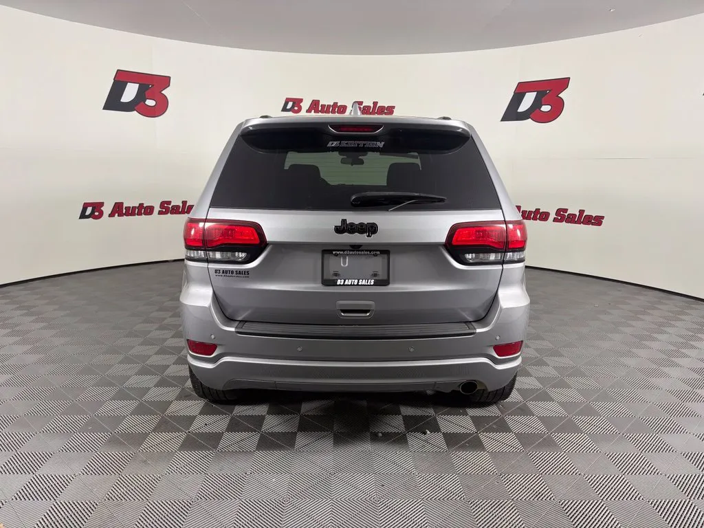Jeep Grand Cherokee photo 5