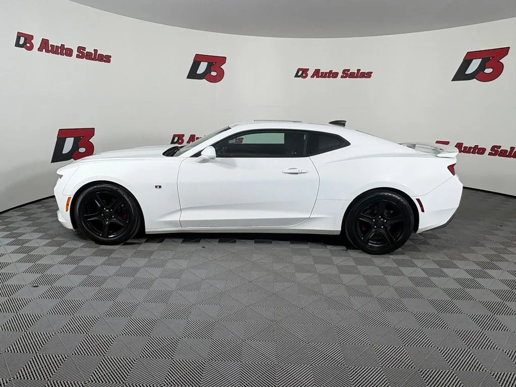 Chevrolet Camaro photo 3