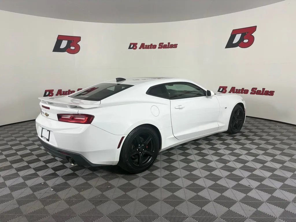 Chevrolet Camaro photo 6