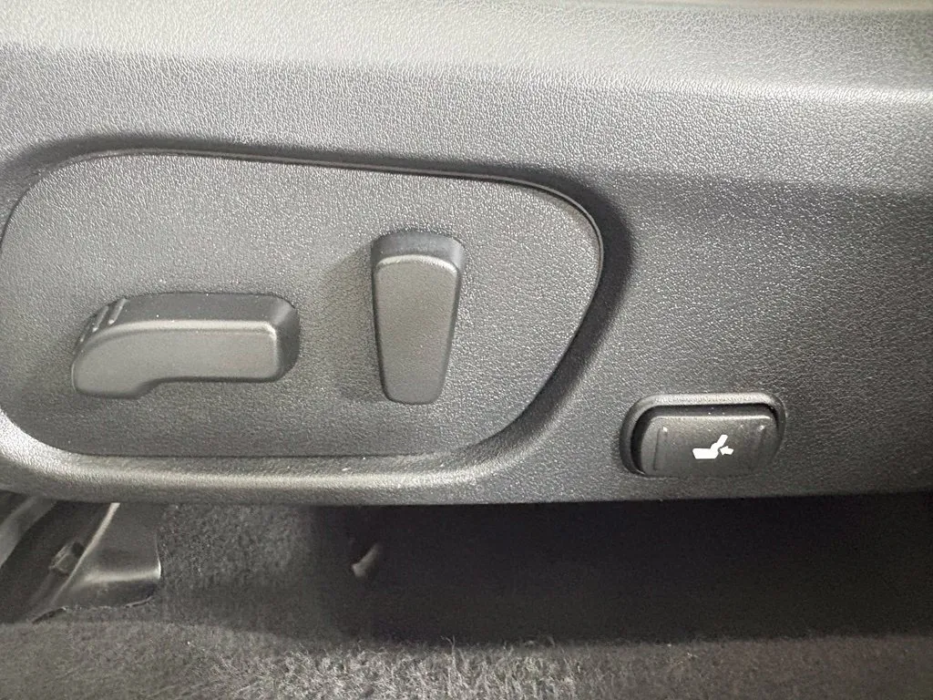 Subaru Forester photo 11