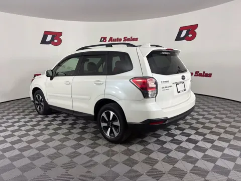 More photos of 2017 Subaru Forester 2.5i Premium at D3 Auto Sales - Des Arc, AR, AR