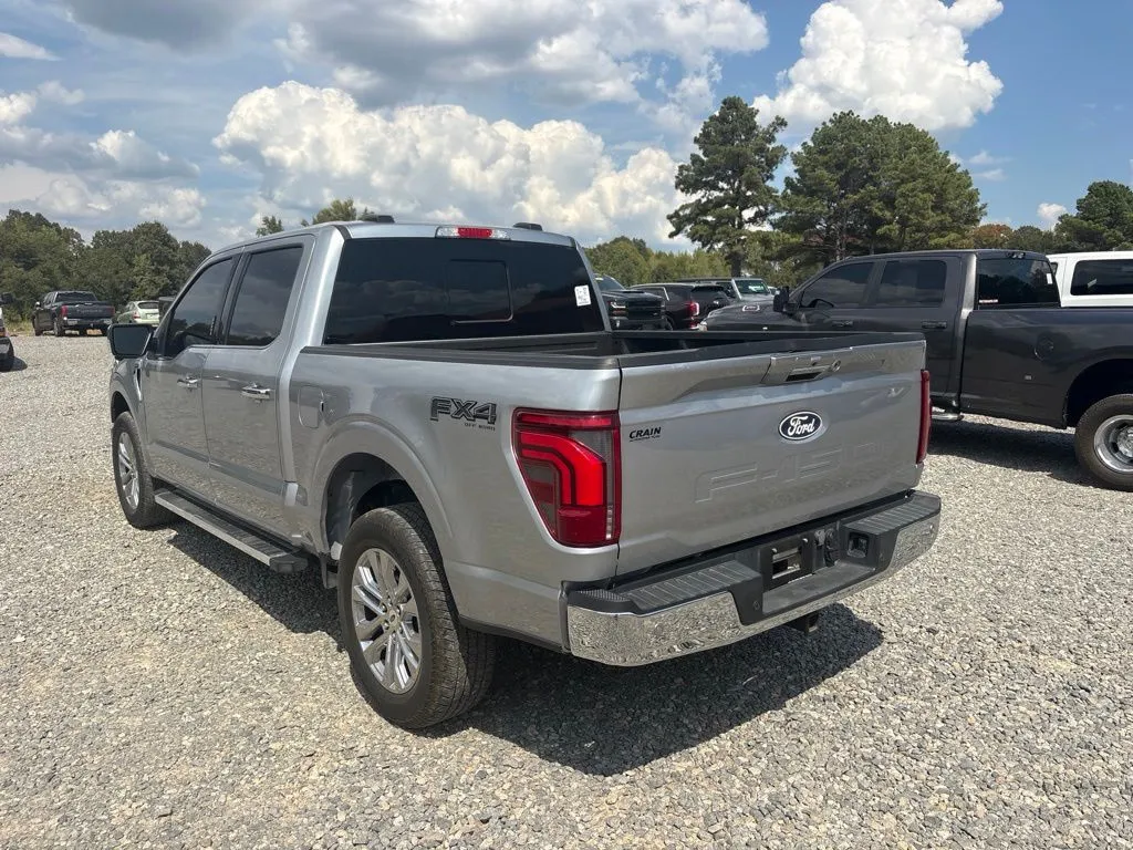Ford F-150 photo 4