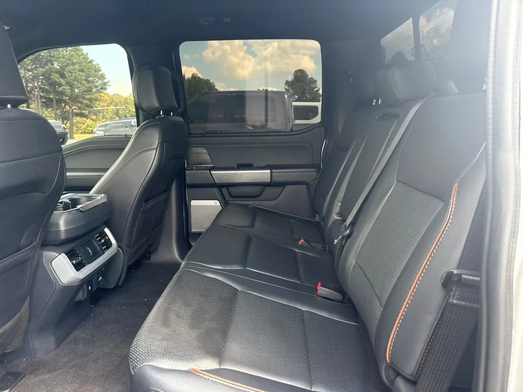 Ford F-150 photo 19