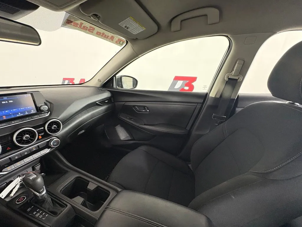 Nissan Sentra photo 24