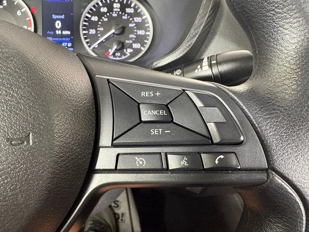 Nissan Sentra photo 18