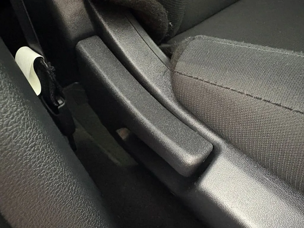 Nissan Sentra photo 29