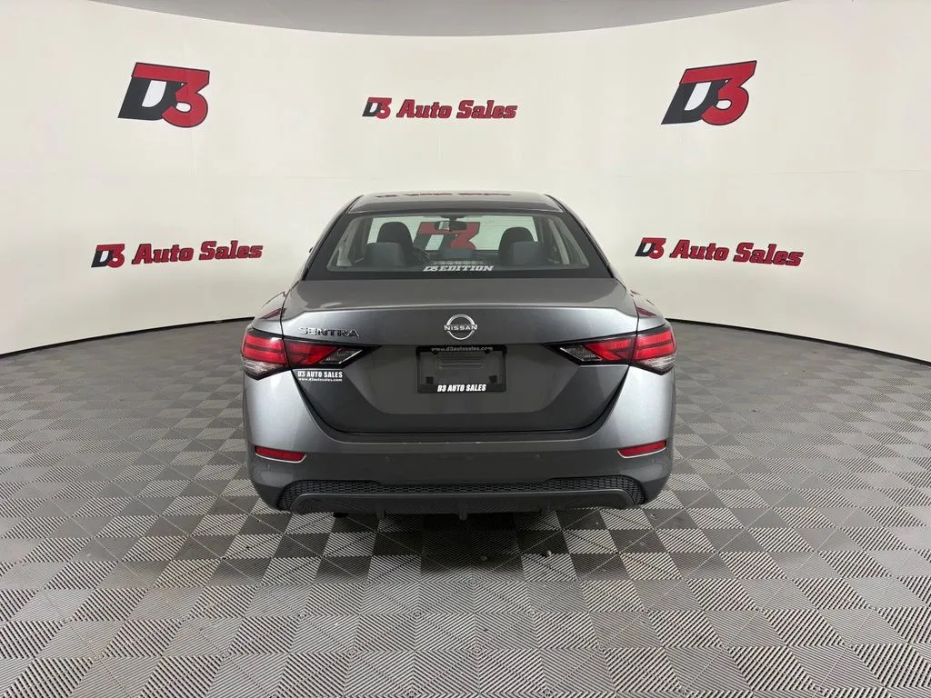Nissan Sentra photo 5