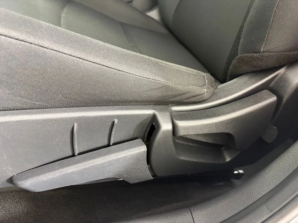 Nissan Sentra photo 11