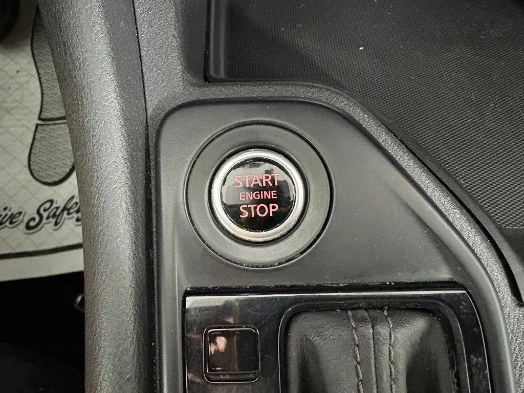 Nissan Sentra photo 23