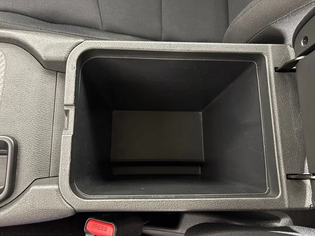 Nissan Sentra photo 27