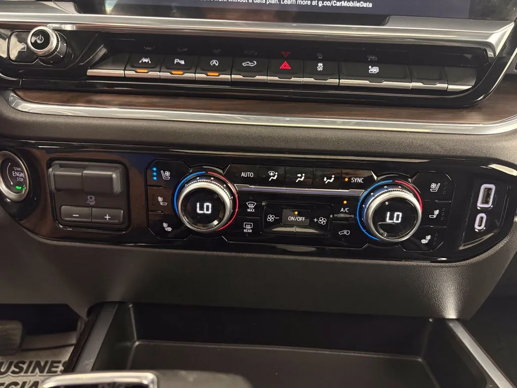 GMC Sierra photo 27