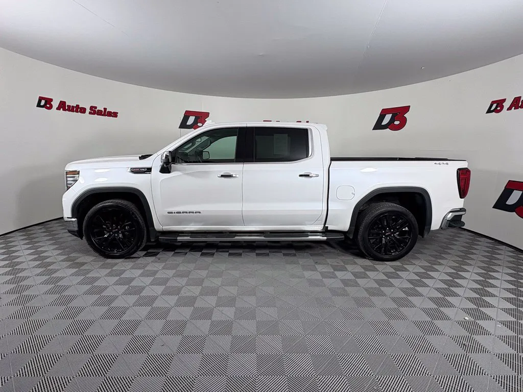 GMC Sierra photo 3