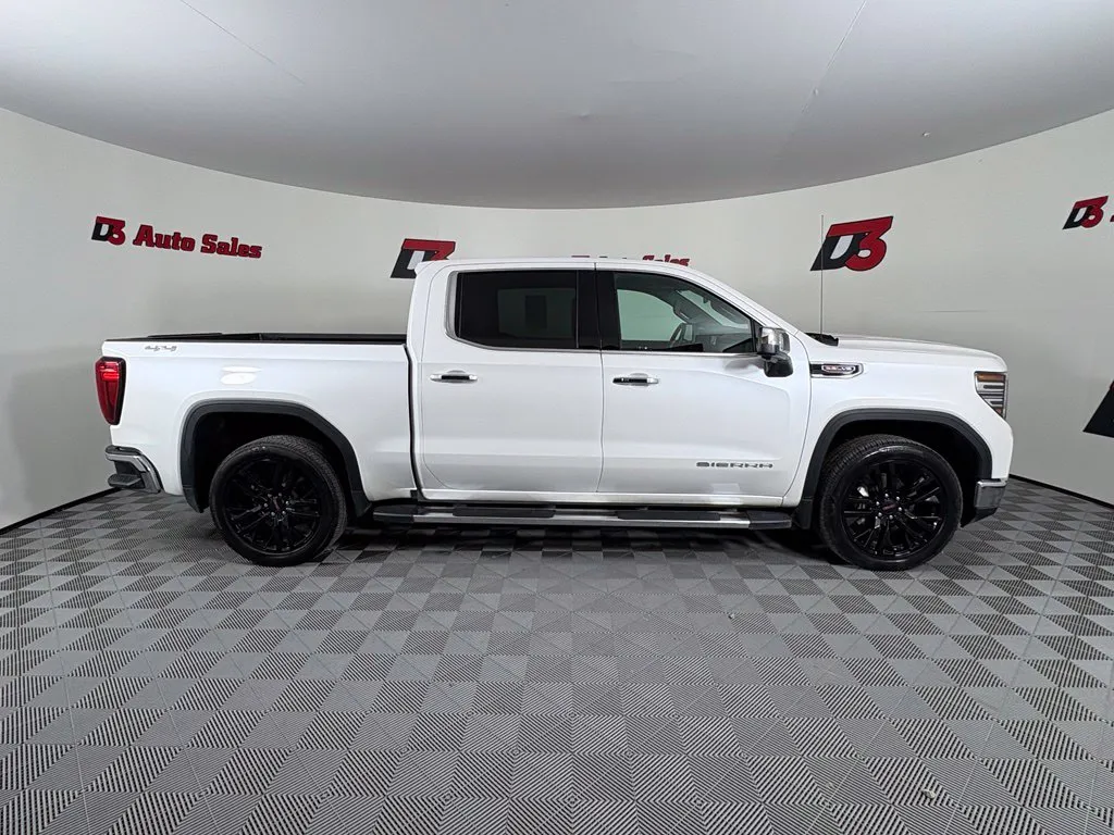 GMC Sierra photo 7