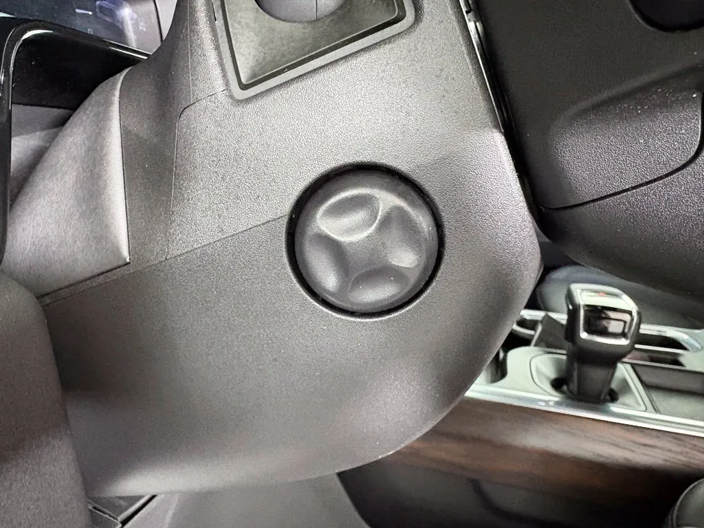 GMC Sierra photo 19