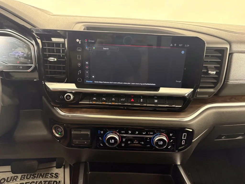 GMC Sierra photo 24
