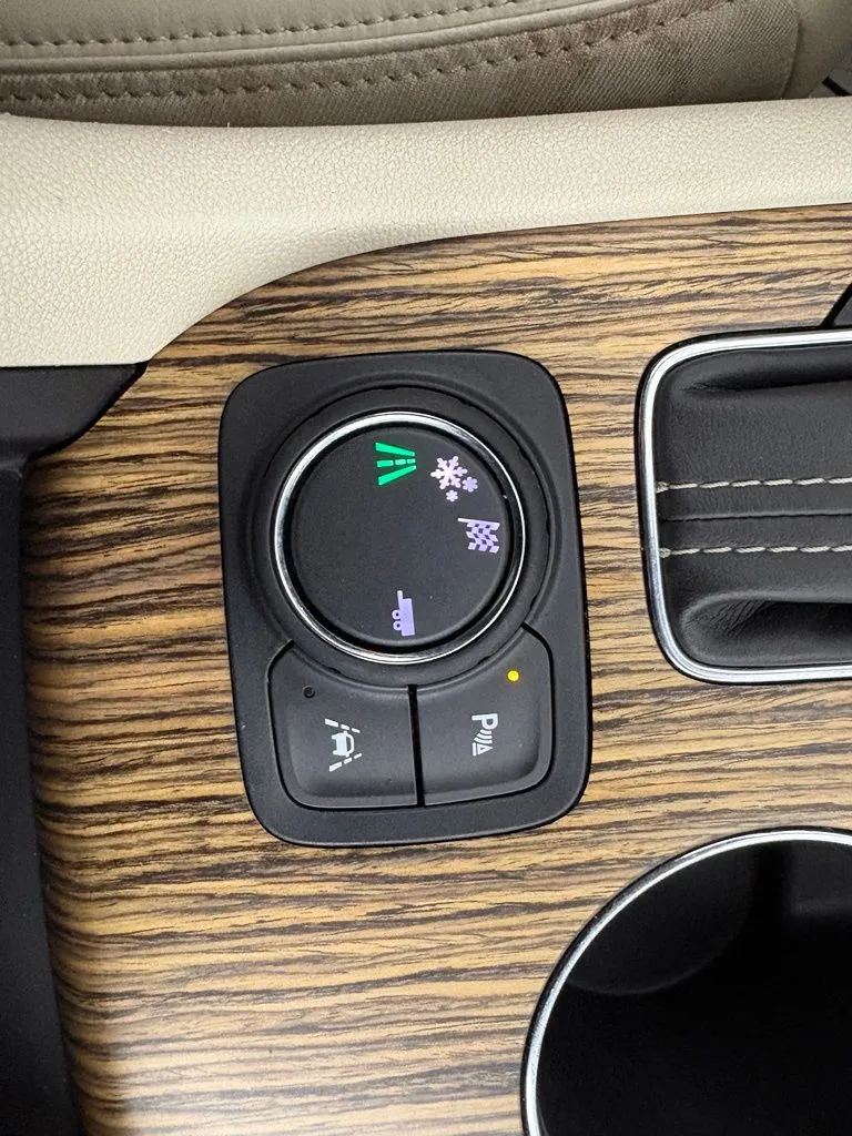 GMC Acadia photo 31